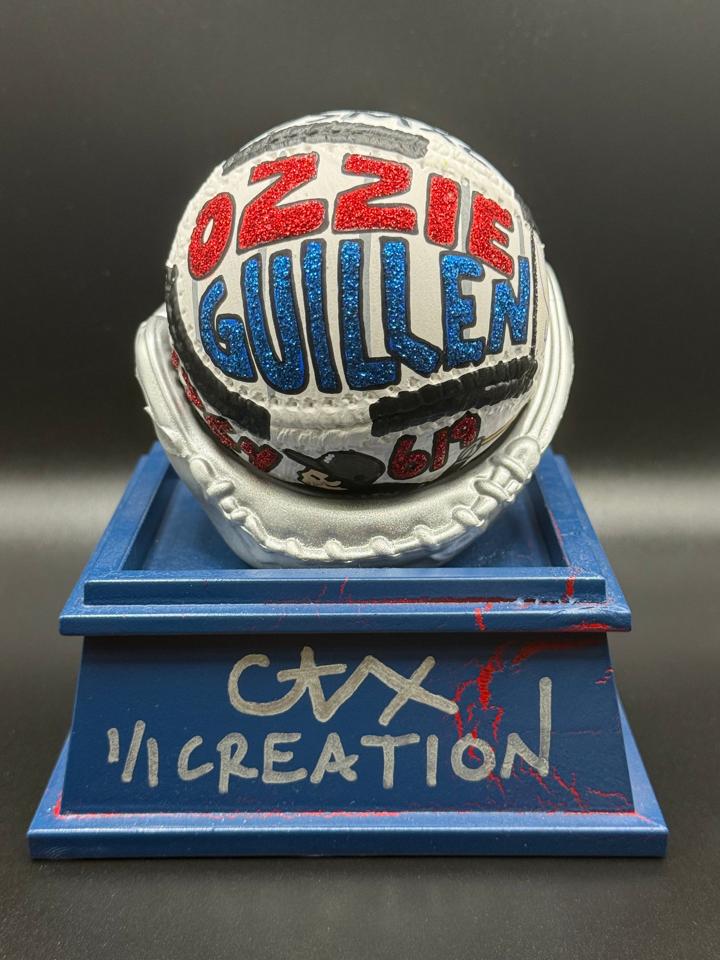 Ozzie Guillen Autographed CARTER X 1/1 Baseball - Schwartz Sports Holo